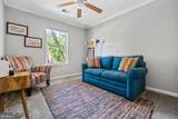 25 Whitlock Square - Photo 31