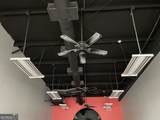 127 Shoppers Way - Photo 4