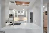 1074 Peachtree Walk - Photo 6