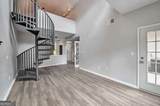 1074 Peachtree Walk - Photo 7