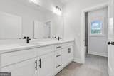 28 Rushden Way - Photo 33
