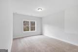 28 Rushden Way - Photo 38