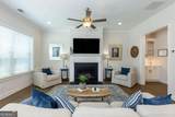 1074 Heyward Way - Photo 14