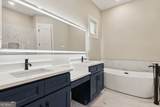 206 Holm Place - Photo 19