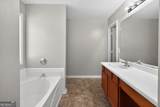 7134 Ravenwood Lane - Photo 23