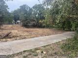82 Lake Avenue - Photo 3