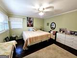 300 Mary Lane - Photo 18