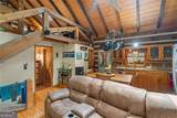136 Honeysuckle Way - Photo 9