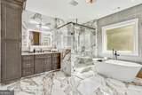 5215 Greenwich Drive - Photo 19