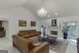 1051 Simonton Way - Photo 11