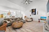 37 Forest Point - Photo 6
