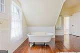 1202 Lee Street - Photo 32