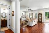 1460 Autumn Park - Photo 11