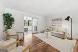 73 Montre Square - Photo 1