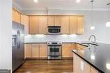 360 Chambers Street - Photo 8