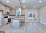 104 Greenview Court - Photo 3