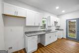 1631 Burton Street - Photo 10