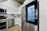 505 Whitehall Street - Photo 2