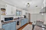 652 Wilshire Place - Photo 18