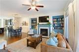 4654 Pine Street - Photo 3