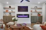 2233 Guinevere Way - Photo 8