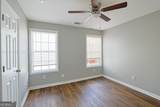 910 Lakeside Court - Photo 55