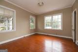 8 Old Chestnut Street - Photo 18