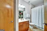 898 Oak Street - Photo 15