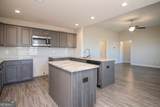 138 Sadie Heights Boulevard - Photo 11