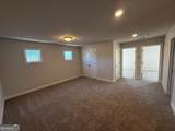 923 Crestmanor Drive - Photo 18