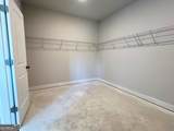 136 Greenview Court - Photo 16
