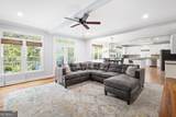 1121 Vinings Grove Way - Photo 16