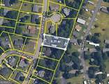100 Greenview Drive - Photo 14