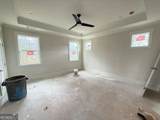 1010 Lofter Place - Photo 10