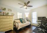 890 Glendale Terrace - Photo 19