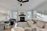 5415 Summer Spruce Place - Photo 19
