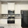 332 Endeavor Drive - Photo 32