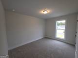 102 Armstrong - Photo 11