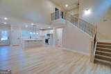 1021 Pointe - Photo 13