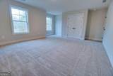 1021 Pointe - Photo 22