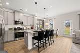 1004 Glendale Place - Photo 4