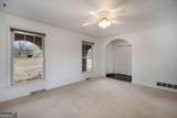 115 Windsor Drive - Photo 10