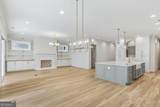494 Waterman Street - Photo 19