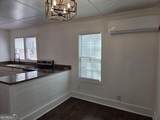 1502 Monck Street - Photo 7