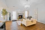 1528 Carriage Lane - Photo 5