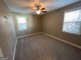 212 Westwind Drive - Photo 4