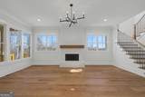 323 Reese Way - Photo 9
