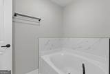 1015 Lyndon Avenue - Photo 12