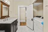 684 Elizabeth Place - Photo 15