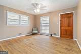 913 Longleaf Drive - Photo 3